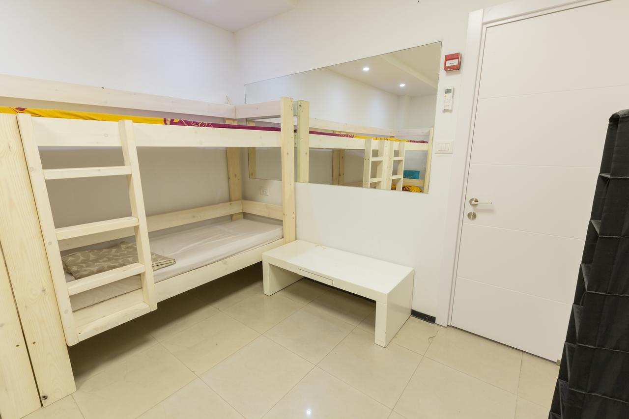 Mevaser - Christian Hostel Riszon le-Cijjon Zewnętrze zdjęcie
