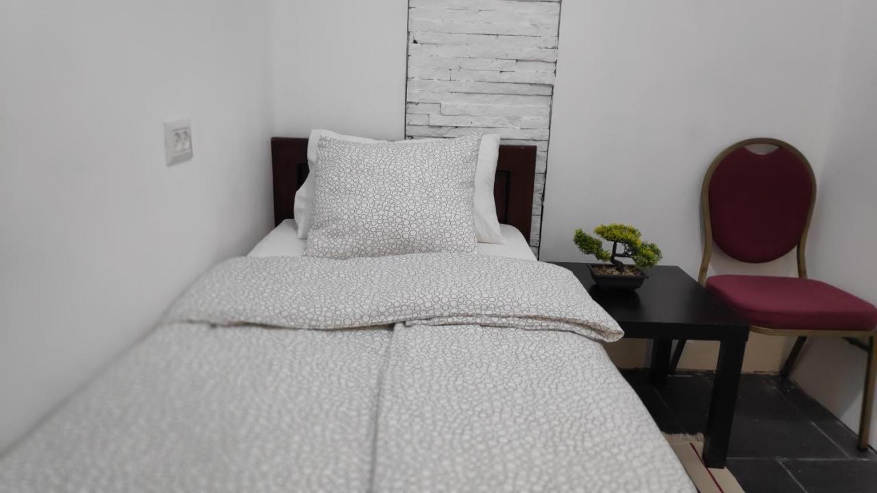 Mevaser - Christian Hostel Riszon le-Cijjon Zewnętrze zdjęcie